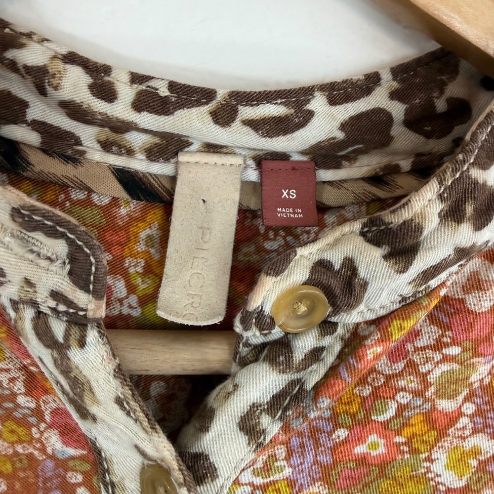 Pilcro Anthropologie Patchwork Shirt Leopard Floral Mixed Print XS Boho Eclectic - Picture 9 of 14